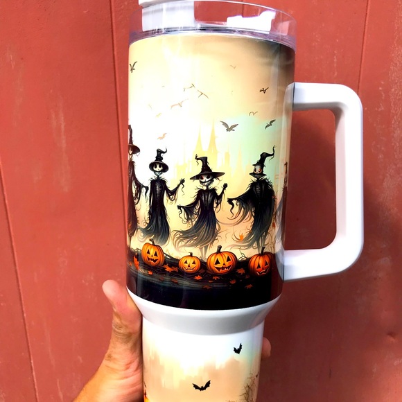 40oz Tumbler,Pumpkins, Fall Season, Halloween tumbler - Picture 1 of 3